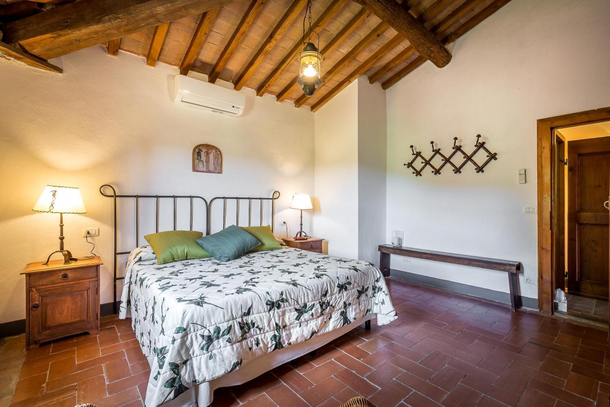 Villa S.Andrea Сан-Кашіано-ін-Валь-ді-Пеза Екстер'єр фото